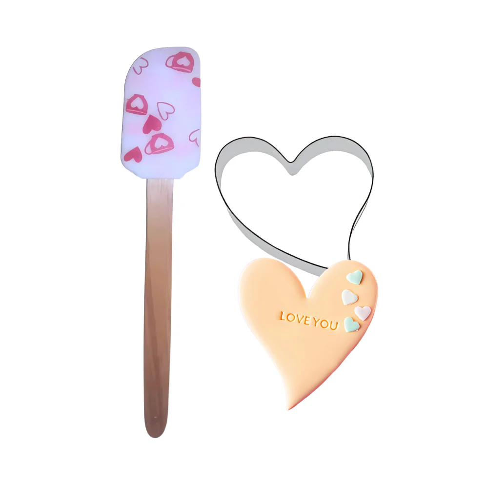 Espátula Con Cortador corazón.